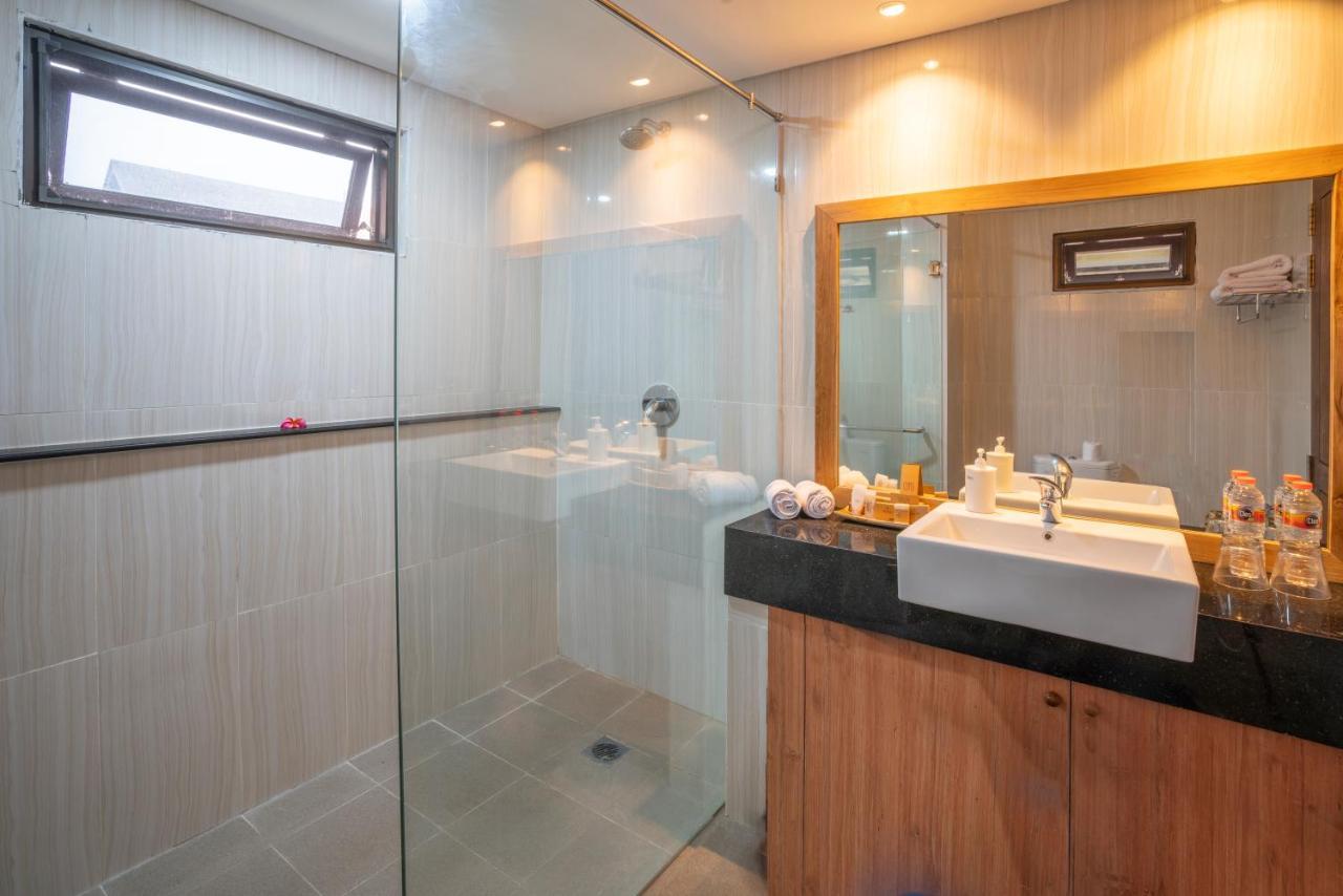 סמיניאק The Salila Beach Resort מראה חיצוני תמונה
